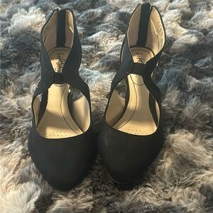 Life stride, soft system high heels